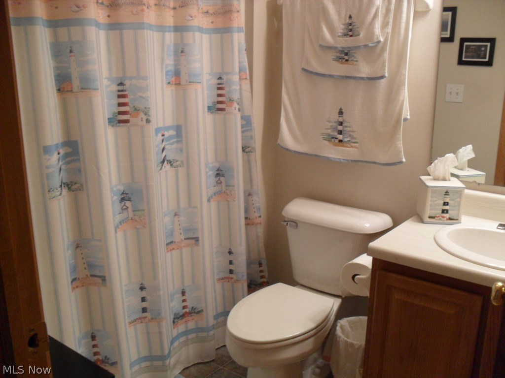 4611 Cleveland Road East Huron, OH 44839 - Photo 14 of 21 Full Bath