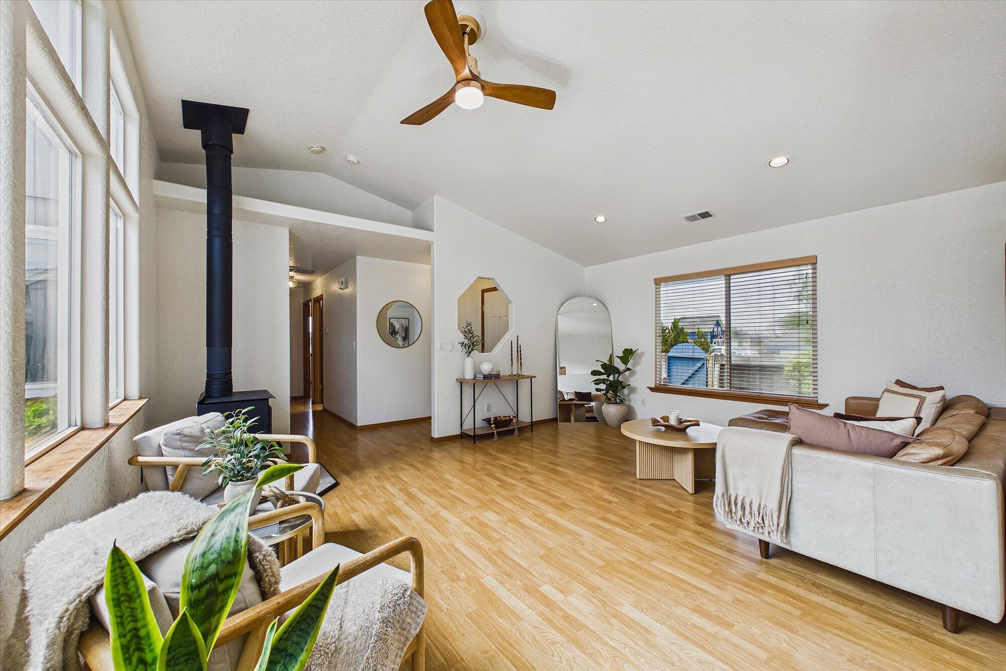 10 Long Street Eureka, CA 95501 - Photo 7 of 38