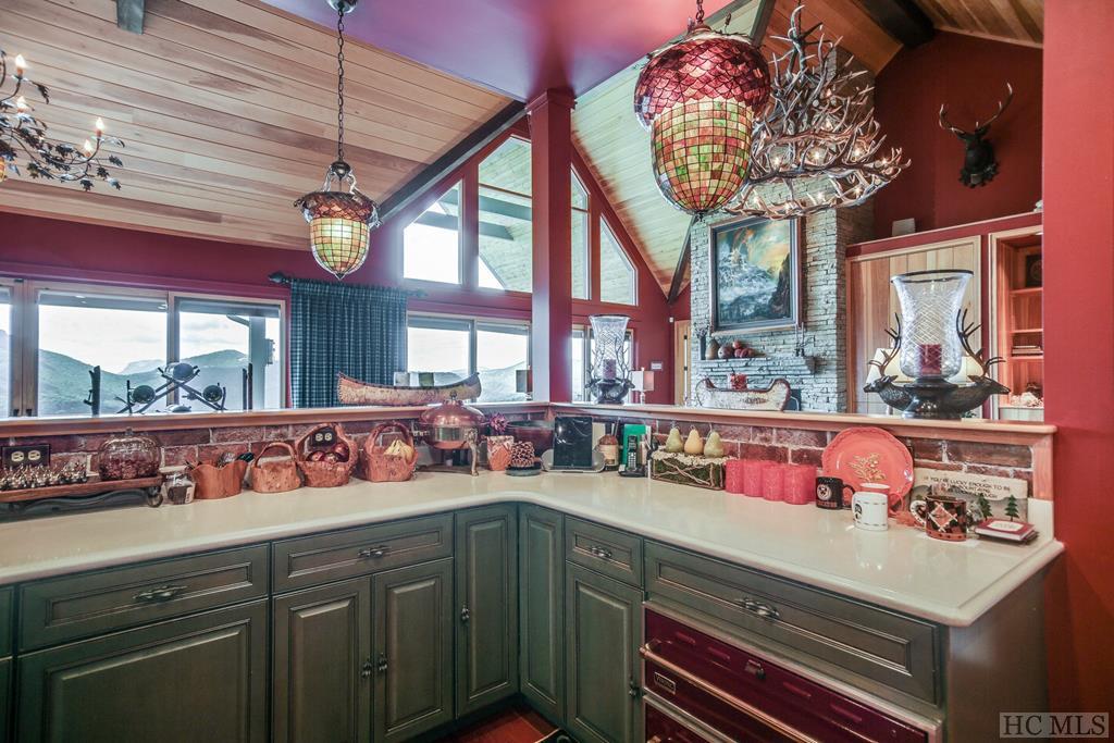 476 Eagle Ridge Road Sapphire, NC 28774 - Photo 13 of 47 Gallery Image 13