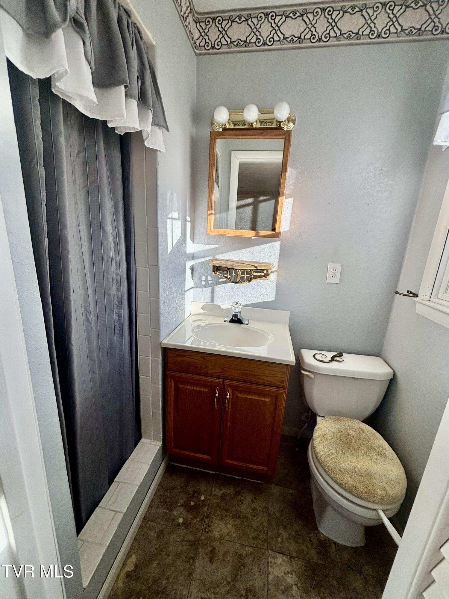 10027 Rellim Road Coeburn, VA 24230 - Photo 24 of 49 IMG_4334