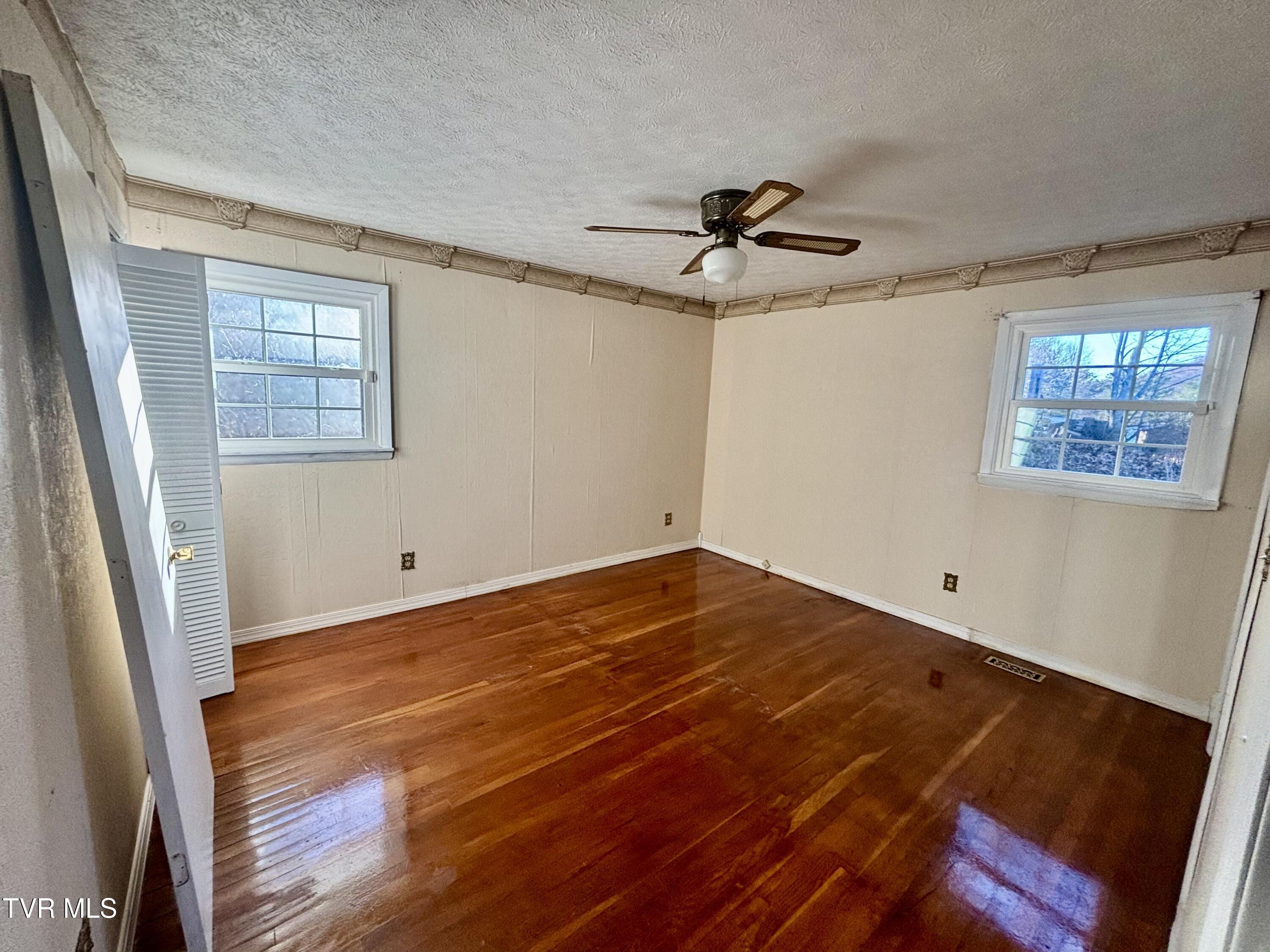 10027 Rellim Road Coeburn, VA 24230 - Photo 26 of 49 IMG_4331