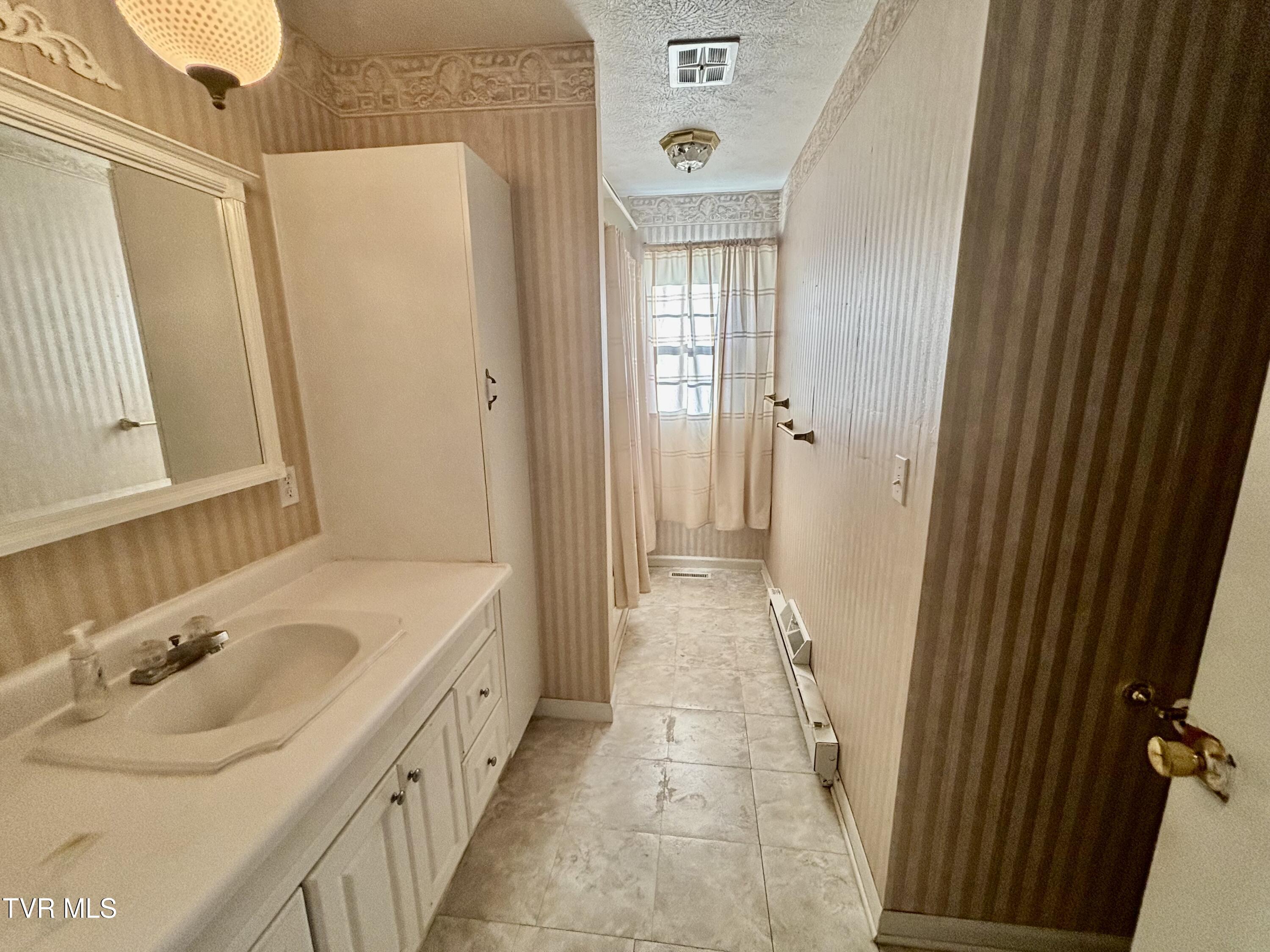 10027 Rellim Road Coeburn, VA 24230 - Photo 32 of 49 IMG_4325