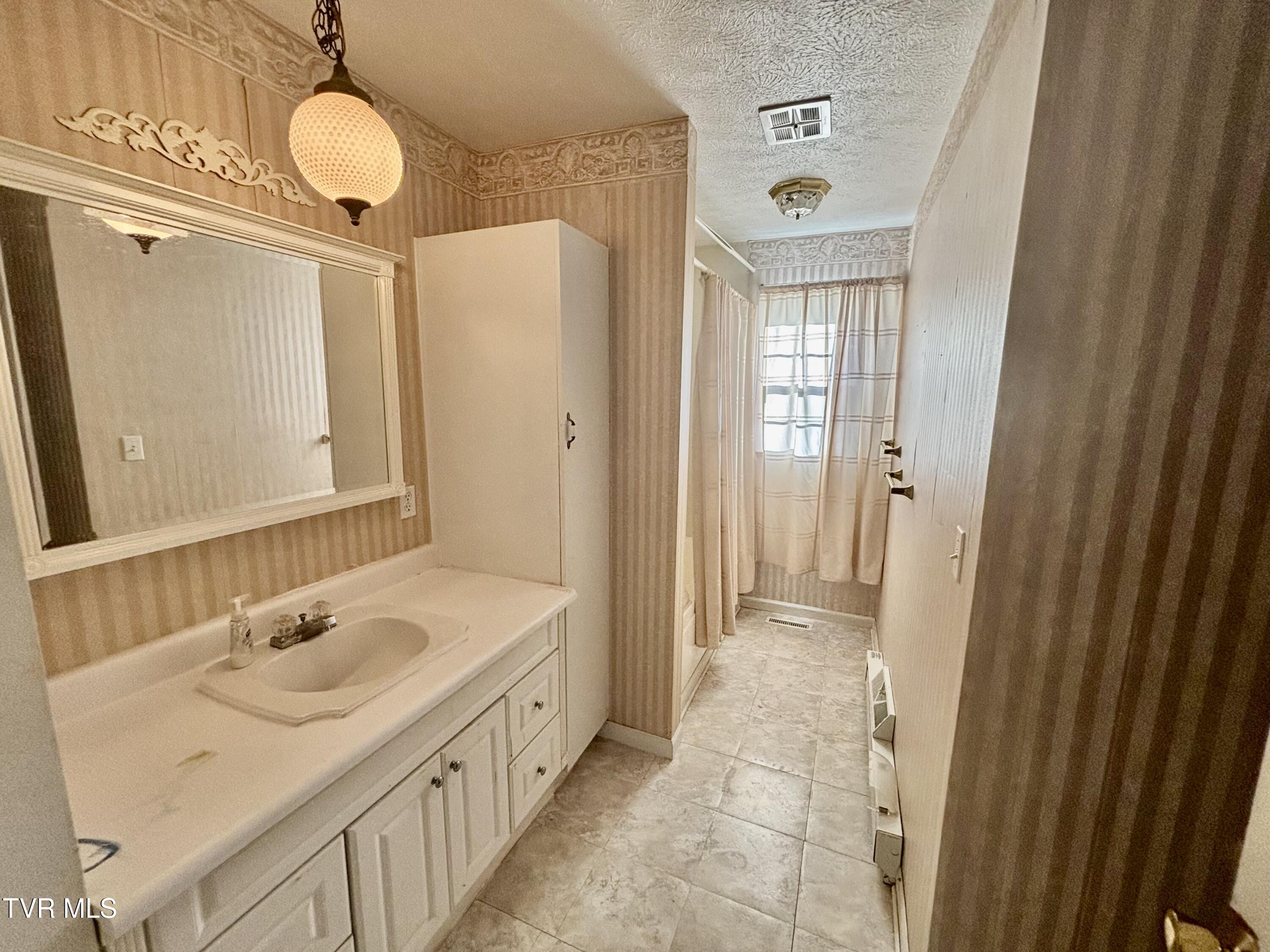 10027 Rellim Road Coeburn, VA 24230 - Photo 33 of 49 IMG_4324