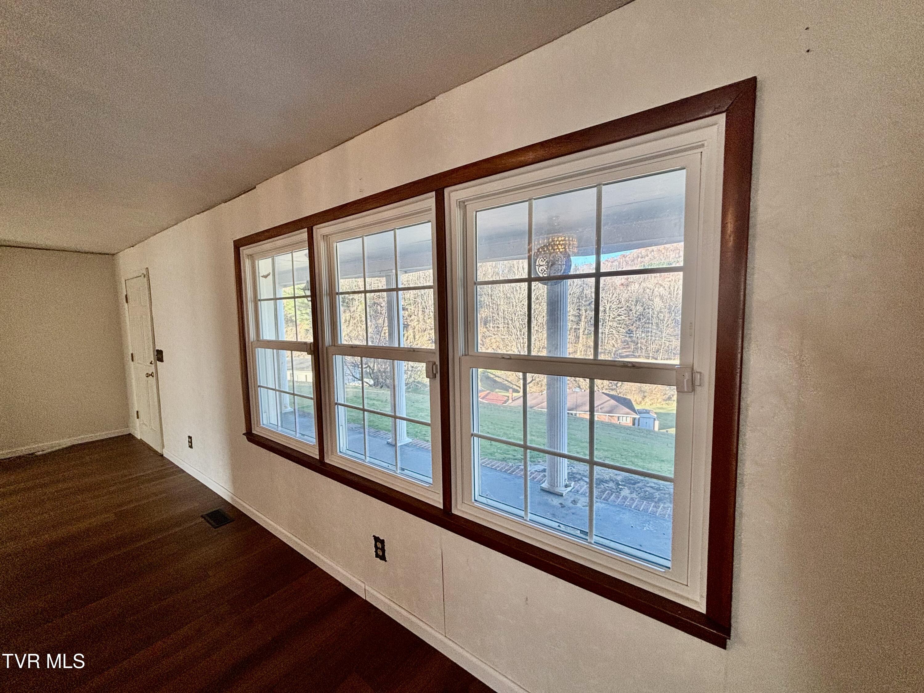 10027 Rellim Road Coeburn, VA 24230 - Photo 34 of 49 IMG_4323