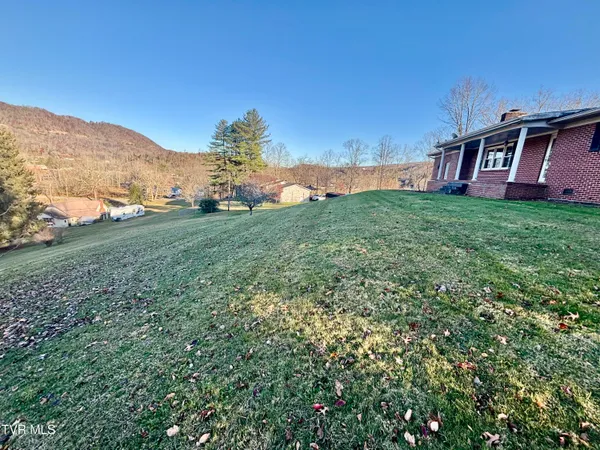 $115,000 | 10027 Rellim Road, Coeburn, VA 24230
