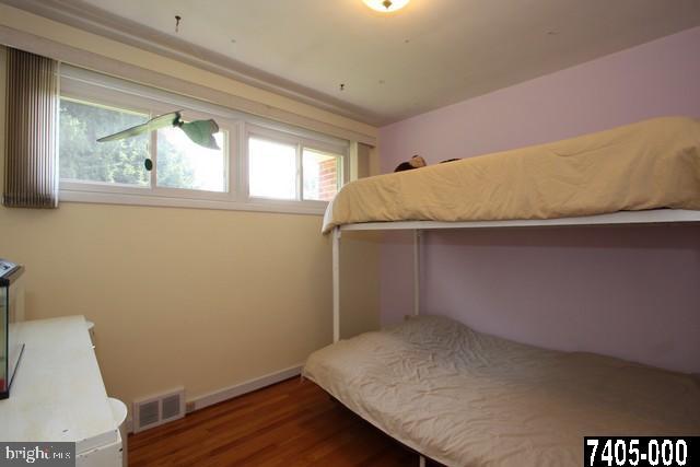2460 Cambridge Road York, PA 17402 - Photo 12 of 24 Gallery Image 12