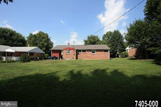 2460 Cambridge Road York, PA 17402 - Photo 19 of 24 Gallery Image 19