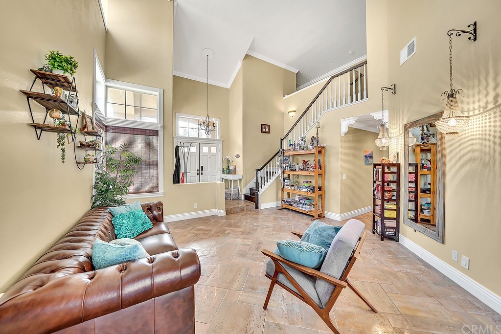 19 Covington Mission Viejo, CA 92692 - Photo 4 of 24