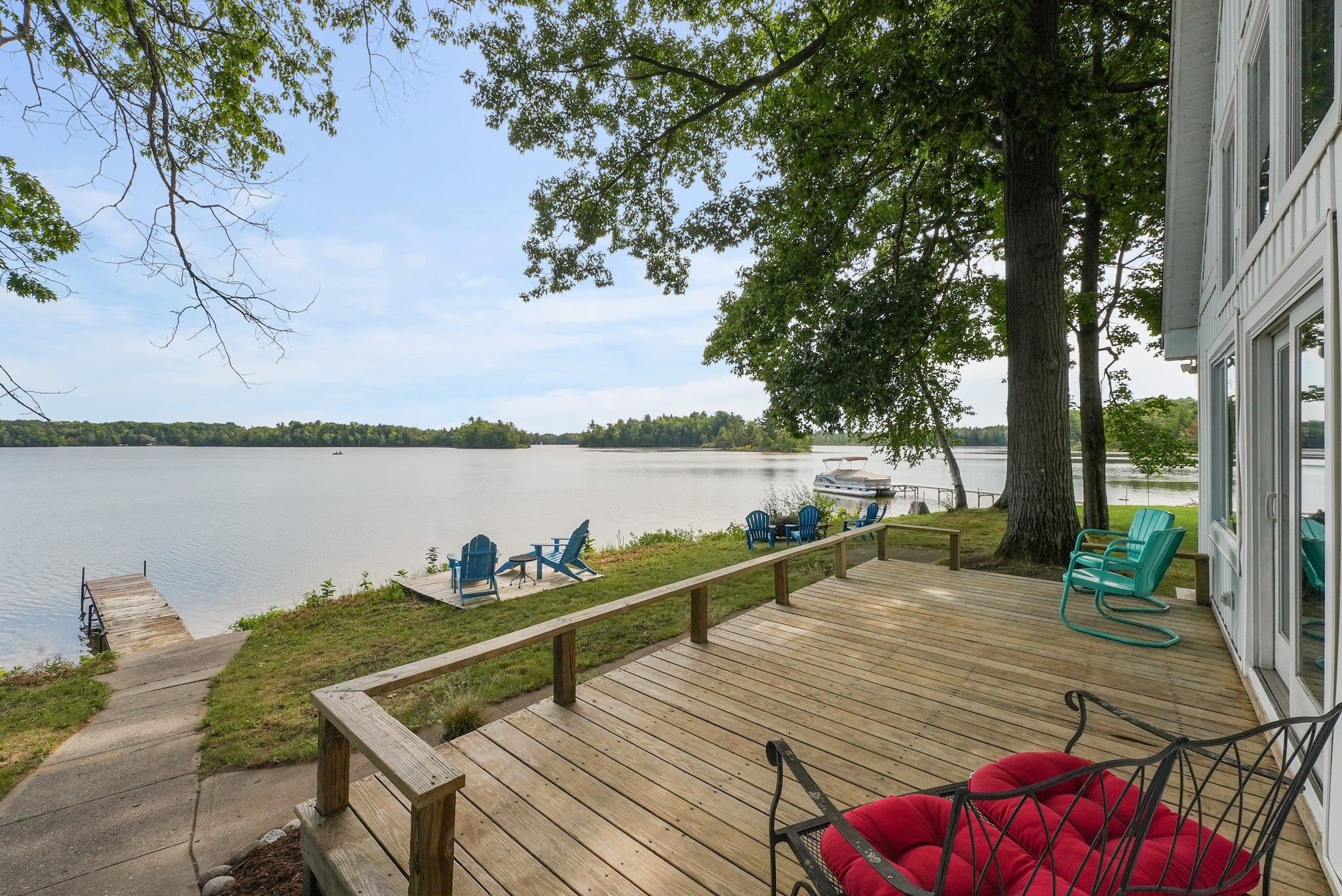298 Bass Lake Road Traverse City, MI 49685 - Photo 5 of 68 1926620-c9d94a40-1cb4-4b80-86de-5da091b30c72.JPG