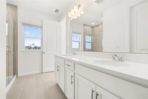 $456,497 | 13282 Serene Glade Road, Winter Garden, FL 34787