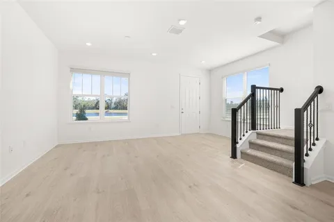 $456,497 | 13282 Serene Glade Road, Winter Garden, FL 34787