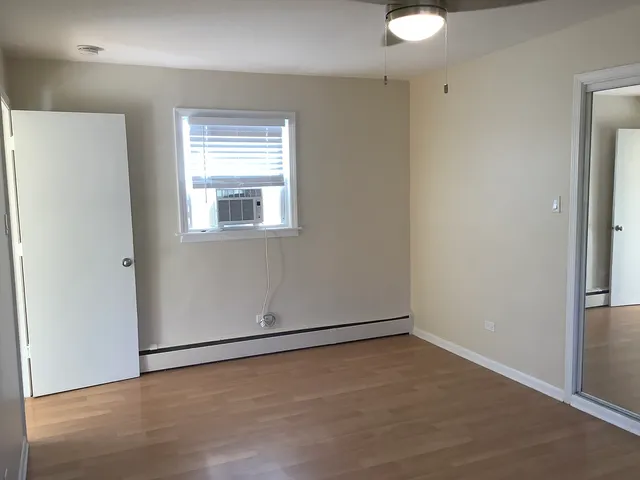 $1,650 | 4545 SW Highway, Unit 1, Oak Lawn, IL 60453