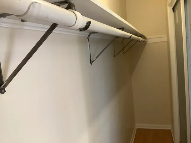 $1,650 | 4545 SW Highway, Unit 1, Oak Lawn, IL 60453