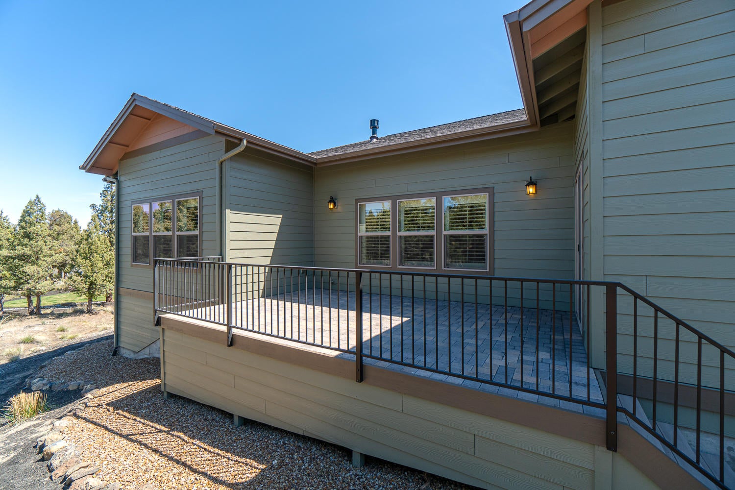 227 Highland Meadow Loop Redmond, OR 97756 - Photo 31 of 37 227-013