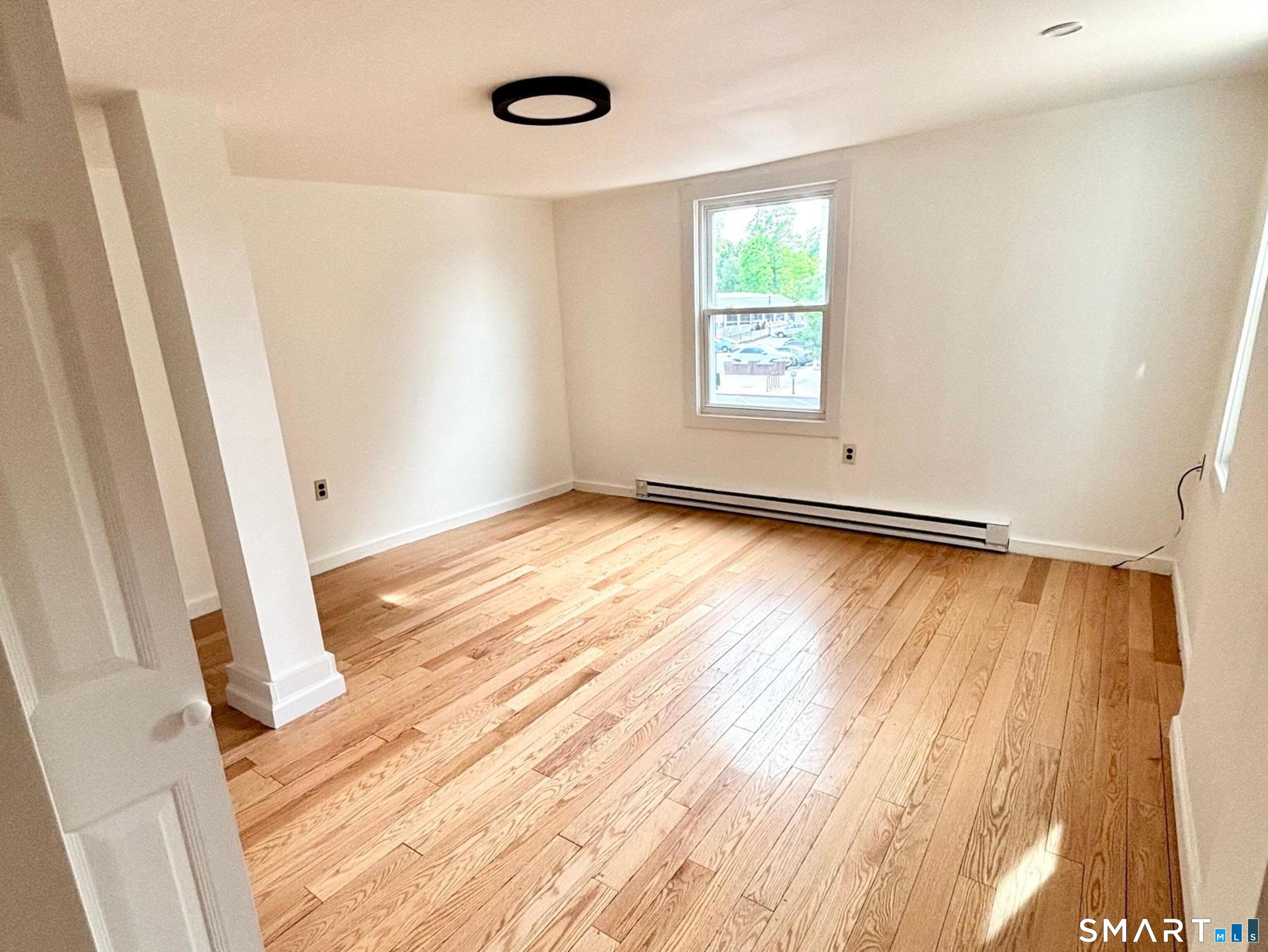 582 Main Street Middletown, CT 06457 - Photo 5 of 11