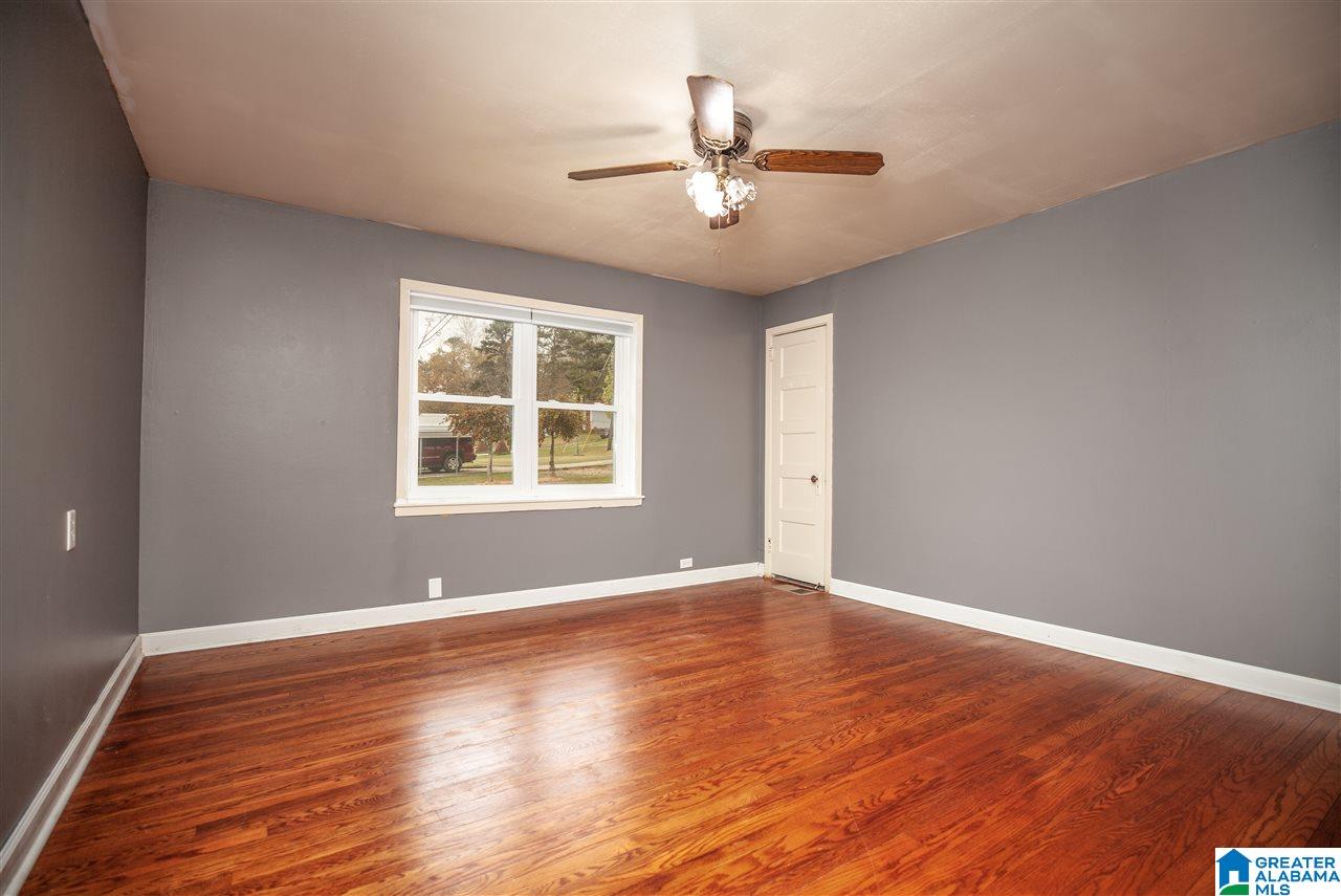 2005 Reed Road Northeast Birmingham, AL 35215 - Photo 5 of 32