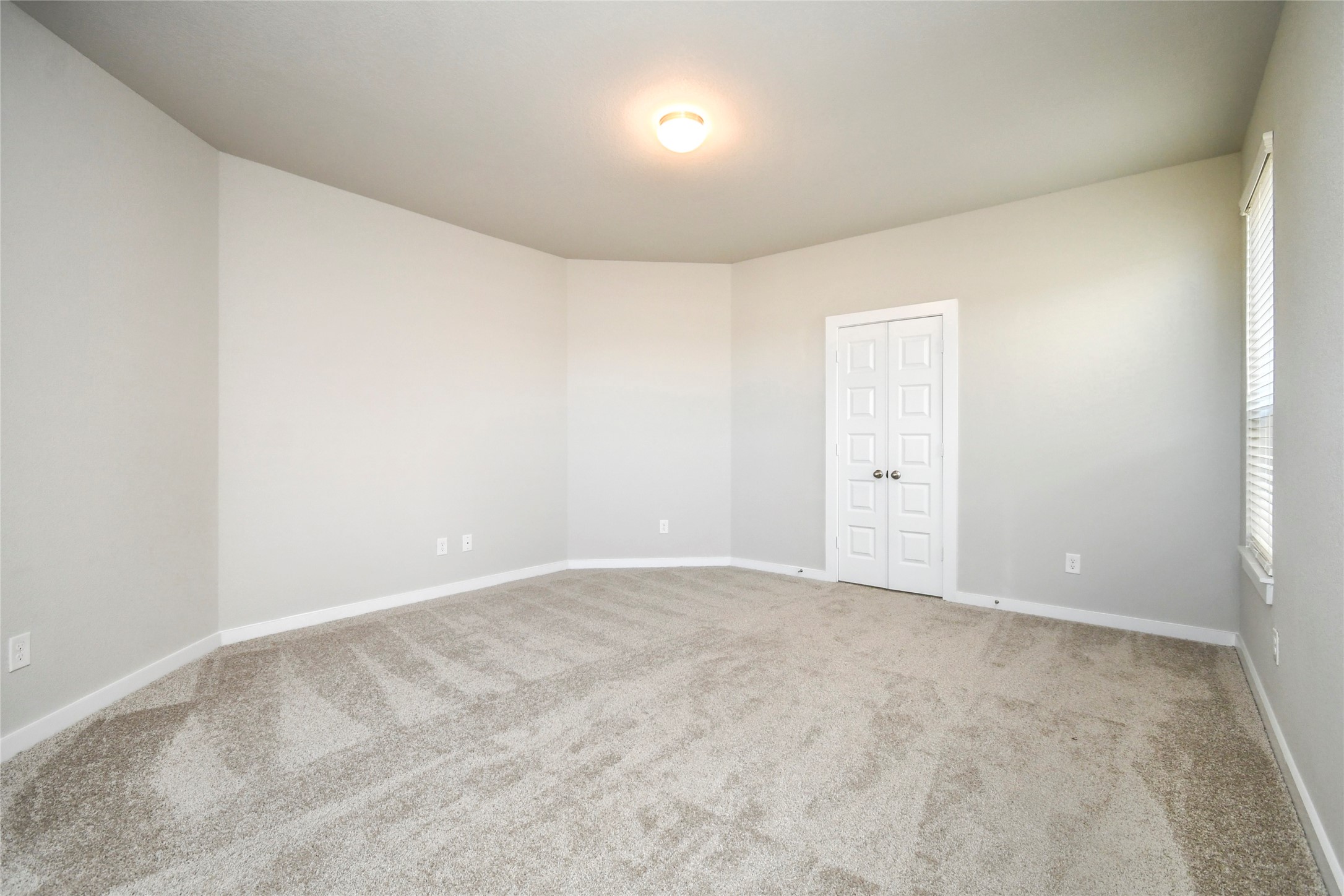 11110 Crocus Drive Houston, TX 77044 - Photo 16 of 22 a view of an empty room