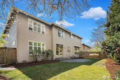 $1,998,000 | 20522 Northeast 23rd Court, Sammamish, WA 98074