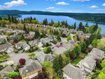 $1,998,000 | 20522 Northeast 23rd Court, Sammamish, WA 98074