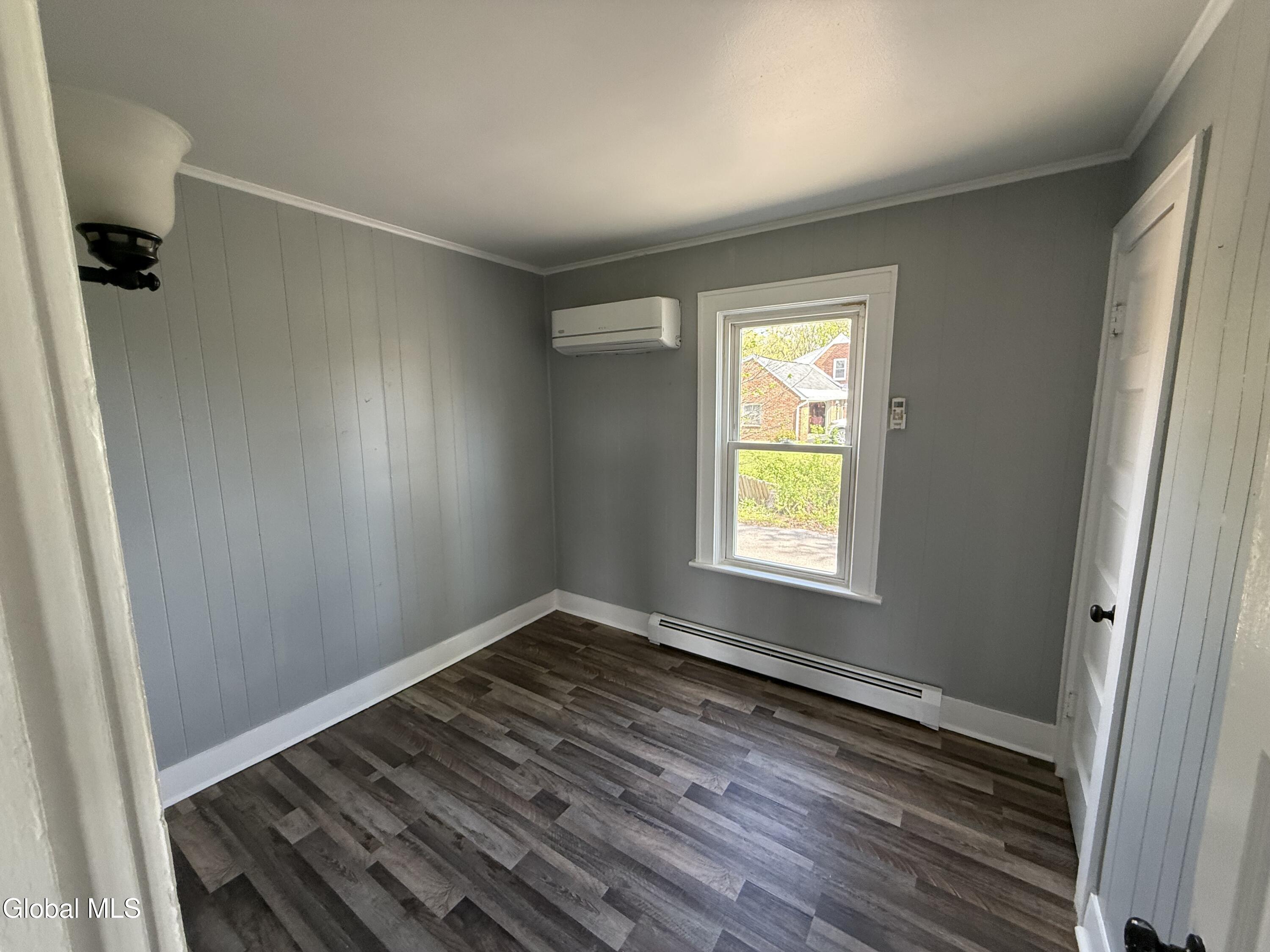 2727 Balltown Road Niskayuna, NY 12309 - Photo 6 of 11 IMG_2935