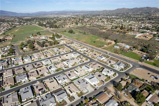 $998,000 | 32587 Cert Street, Wildomar, CA 92595