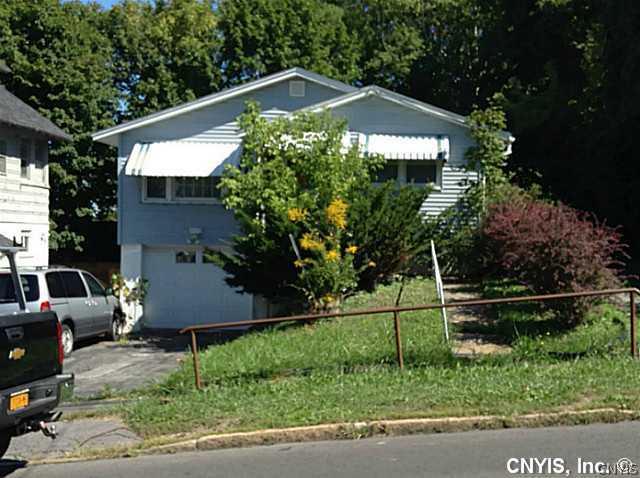 409 Seeley Road Syracuse, NY 13224 - Photo 1 of 1 Exterior Front