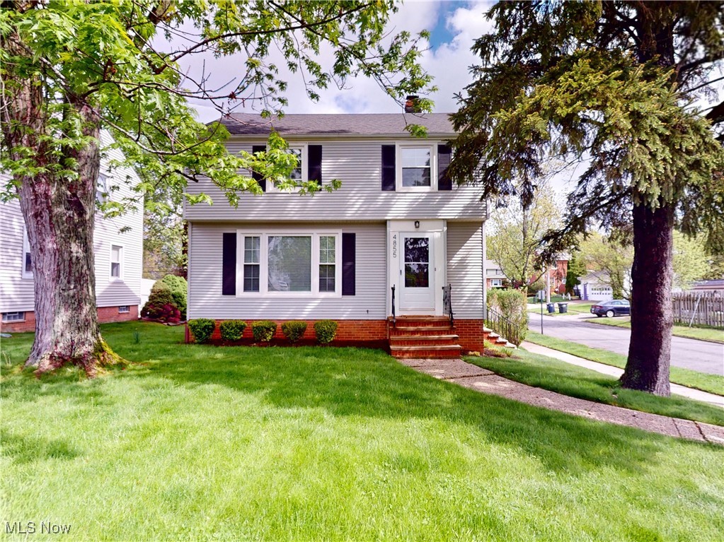 4855 Westbourne Road Cleveland, OH 44124 - Photo 1 of 41 Gallery Image 1