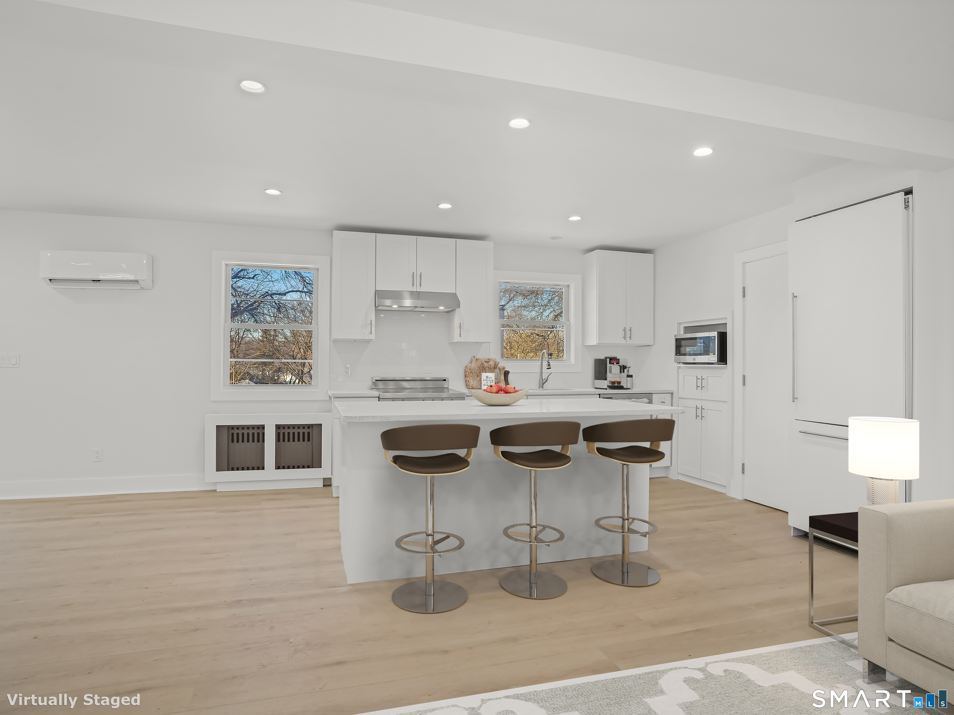 39 Crane Road Stamford, CT 06902 - Photo 3 of 20