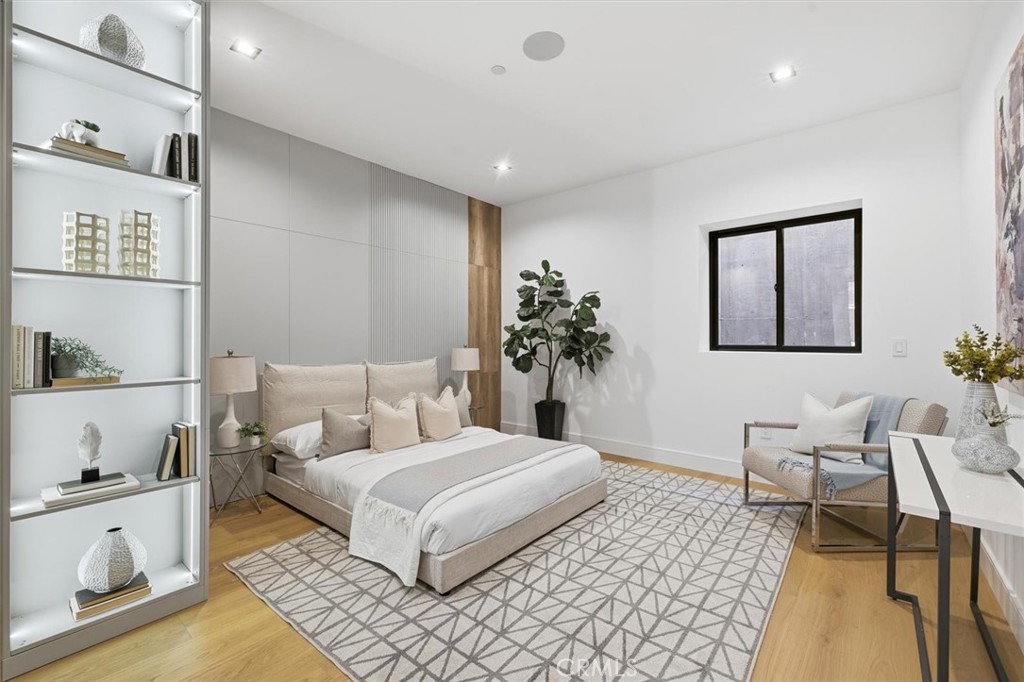 16800 Oak View Drive Encino, CA 91436 - Photo 39 of 42