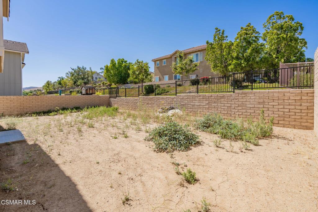 4699 Summit Avenue Simi Valley, CA 93063 - Photo 57 of 64