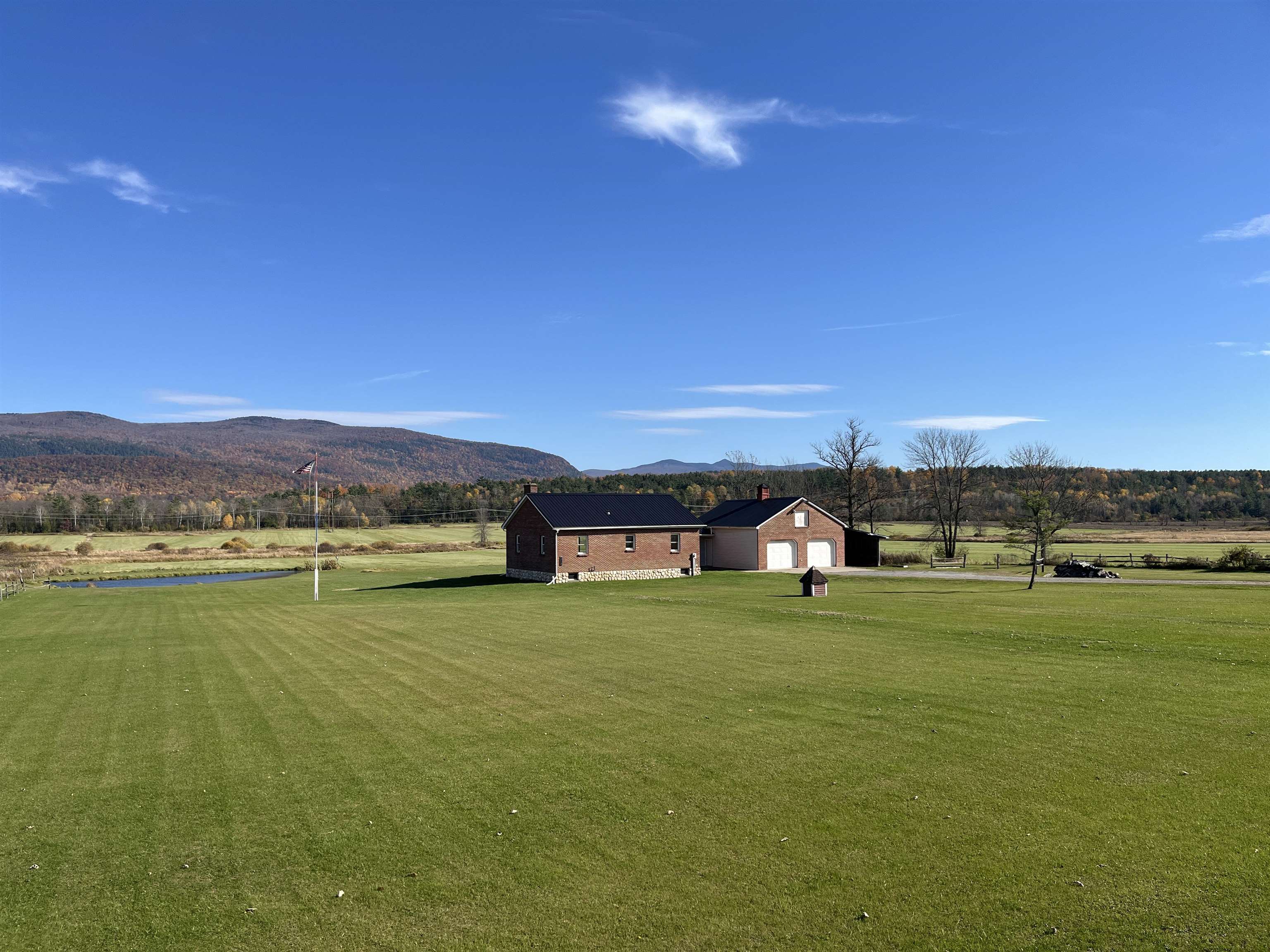 674 Middle Road Salisbury, VT 05769 - Photo 2 of 22