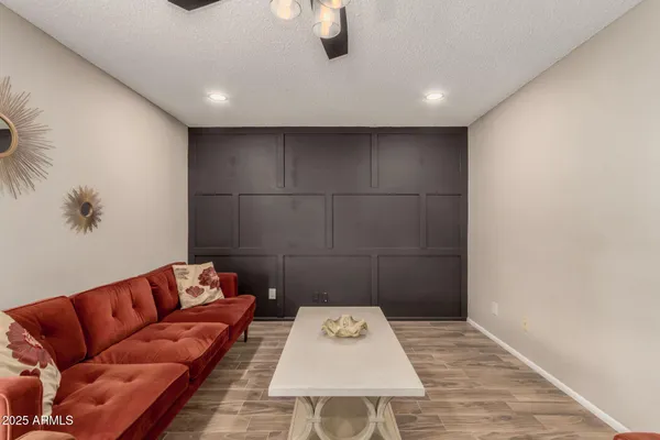 $400,000 | 12455 North Columbine Drive, Phoenix, AZ 85029