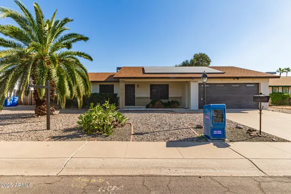 $400,000 | 12455 North Columbine Drive, Phoenix, AZ 85029
