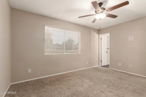 $400,000 | 12455 North Columbine Drive, Phoenix, AZ 85029