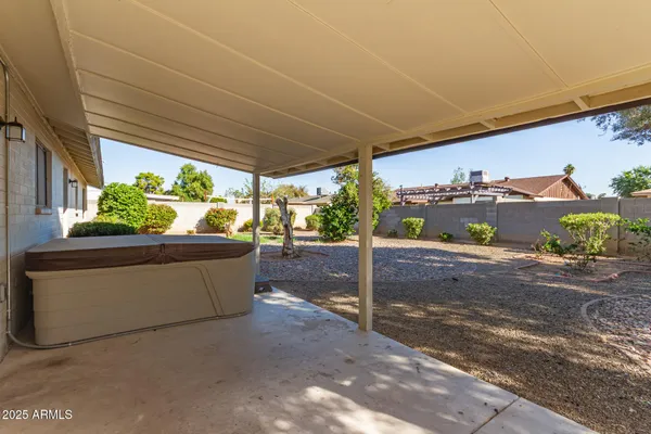 $400,000 | 12455 North Columbine Drive, Phoenix, AZ 85029