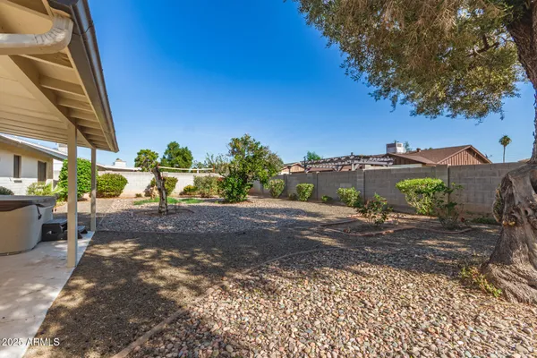 $400,000 | 12455 North Columbine Drive, Phoenix, AZ 85029