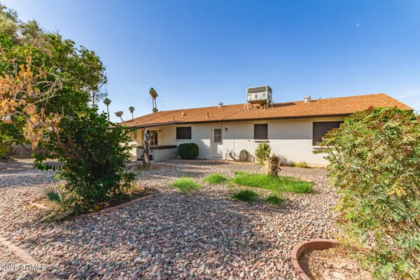 $400,000 | 12455 North Columbine Drive, Phoenix, AZ 85029