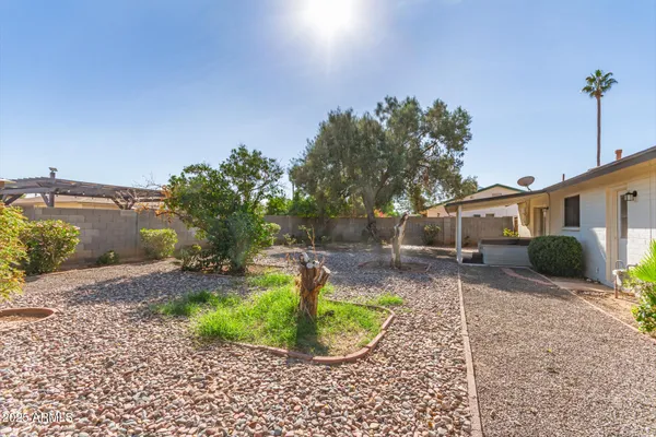 $400,000 | 12455 North Columbine Drive, Phoenix, AZ 85029