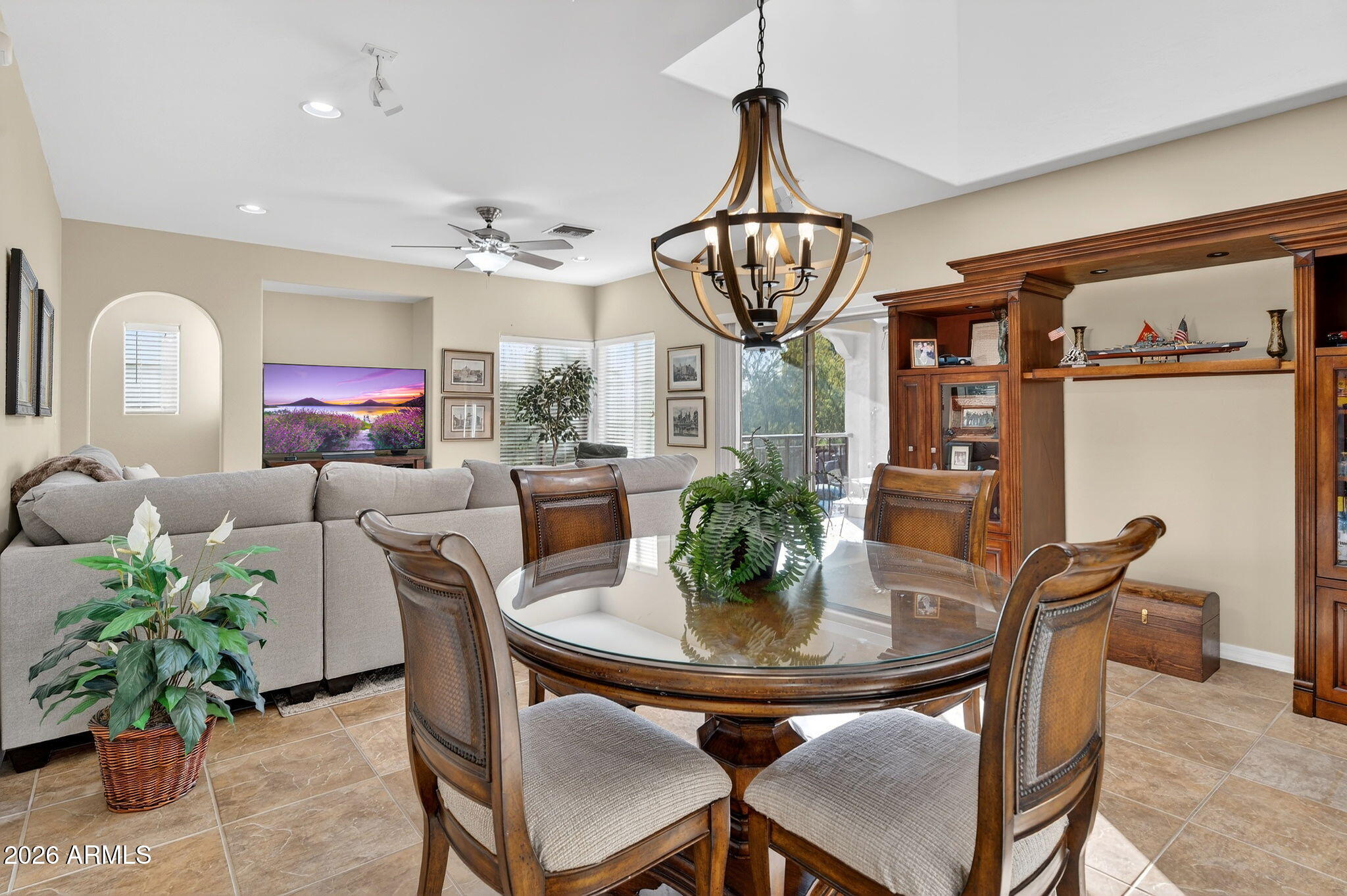 3935 East Rough Rider Road, Unit 1088 Phoenix, AZ 85050 - Photo 23 of 49 Spacious great room