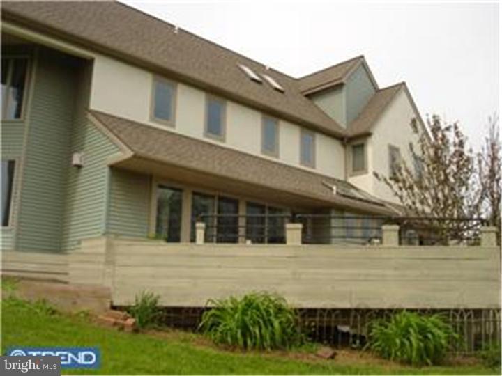 1017 Branch Mill Road Telford, PA 18969 - Photo 3 of 12