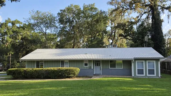 $2,200 | 12221 Northwest 148 Avenue, Alachua, FL 32615