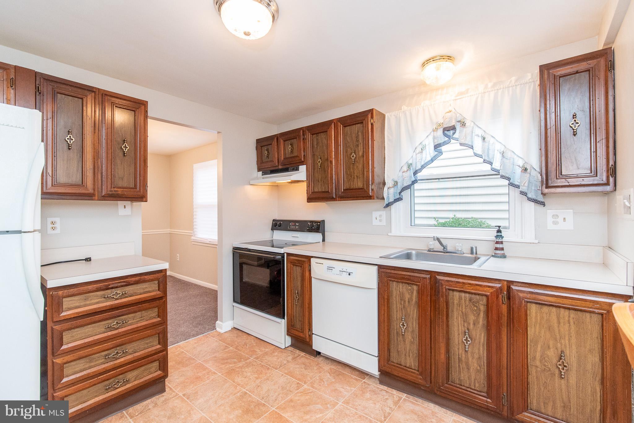 121 Redbud Road Edgewood, MD 21040 - Photo 12 of 36 Kitchen