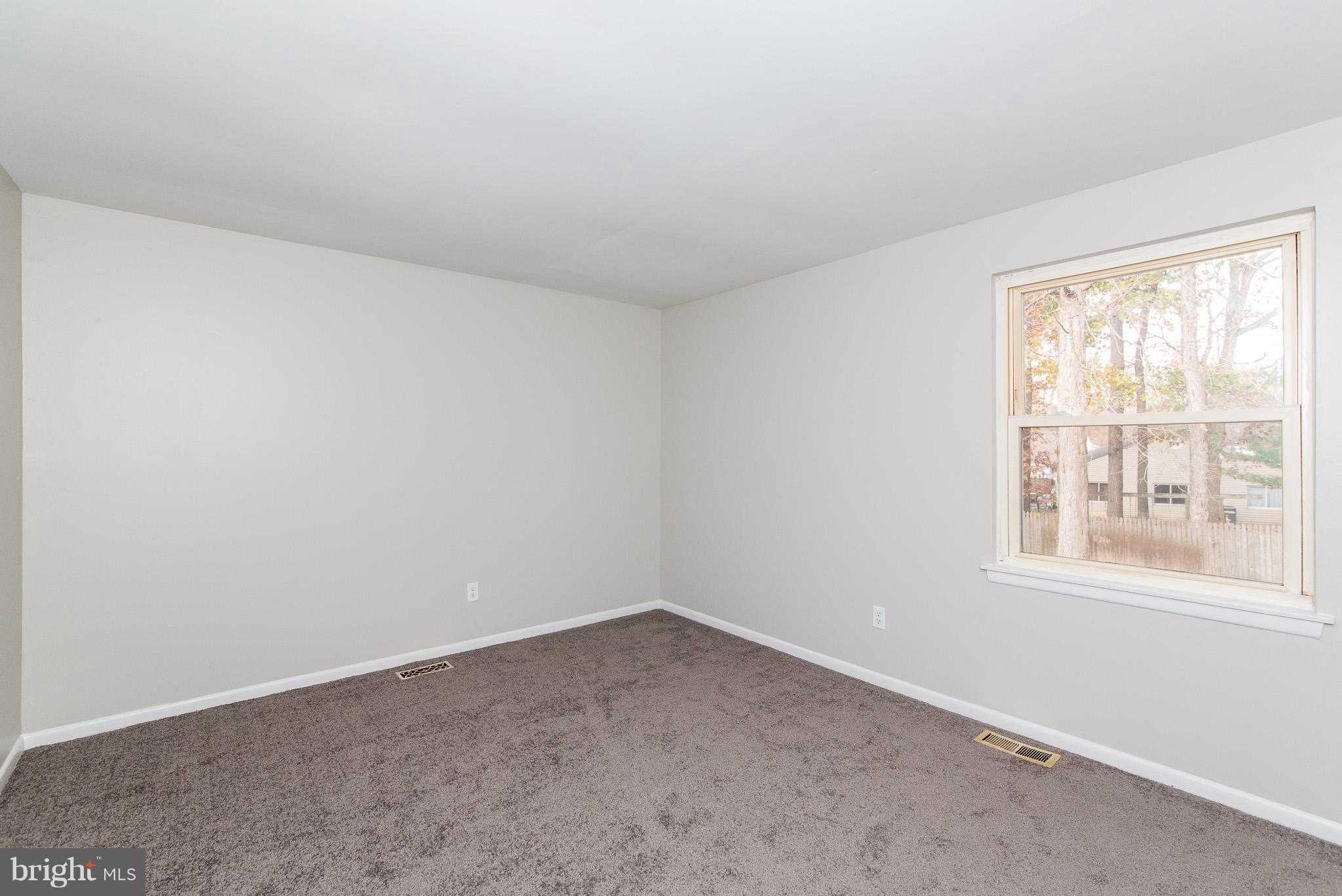 121 Redbud Road Edgewood, MD 21040 - Photo 22 of 36 3rd Bedroom