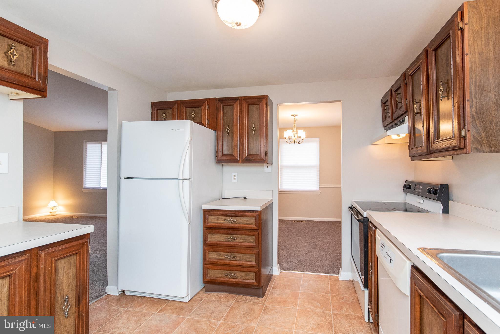 121 Redbud Road Edgewood, MD 21040 - Photo 8 of 36 Kitchen