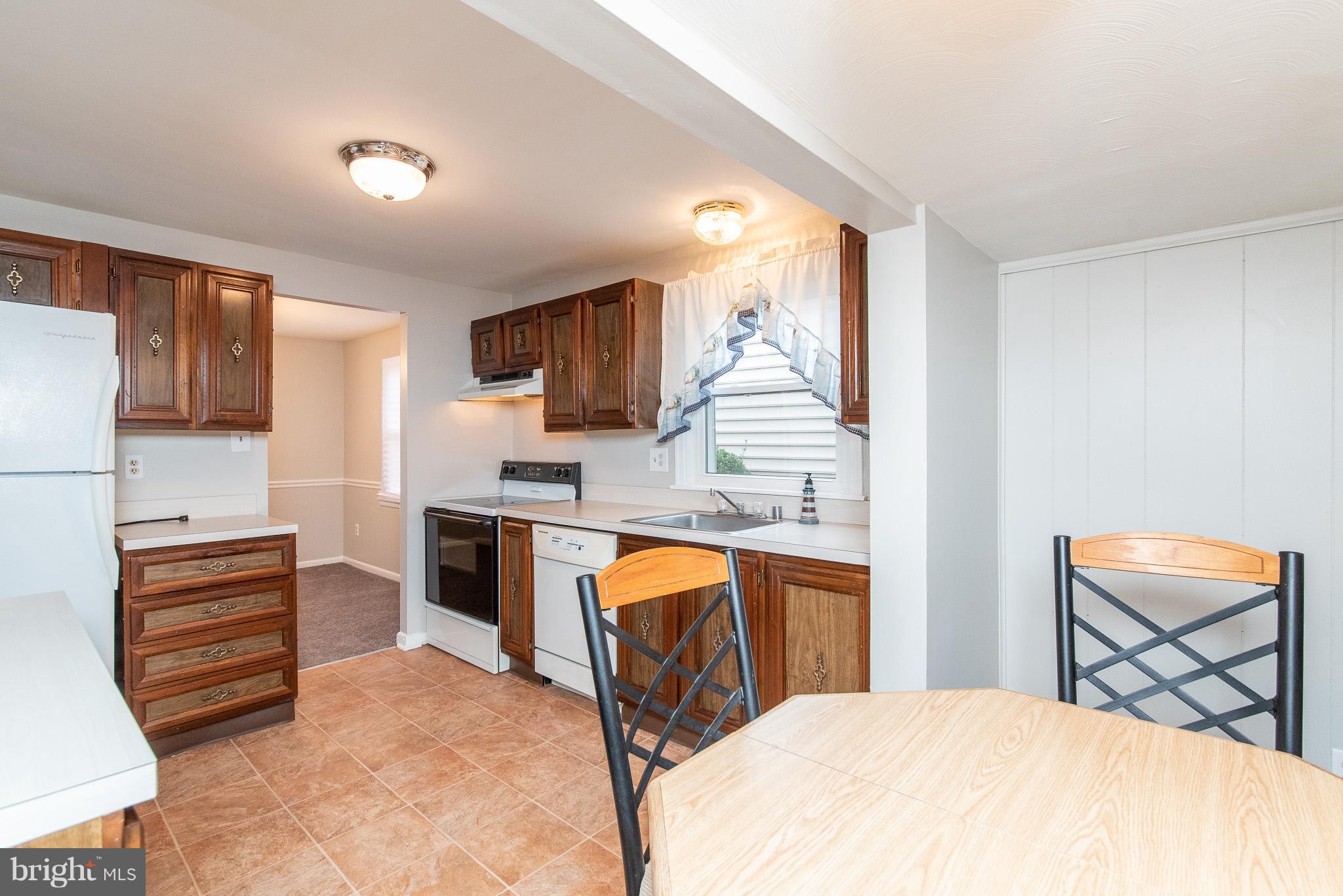 121 Redbud Road Edgewood, MD 21040 - Photo 10 of 36 Kitchen
