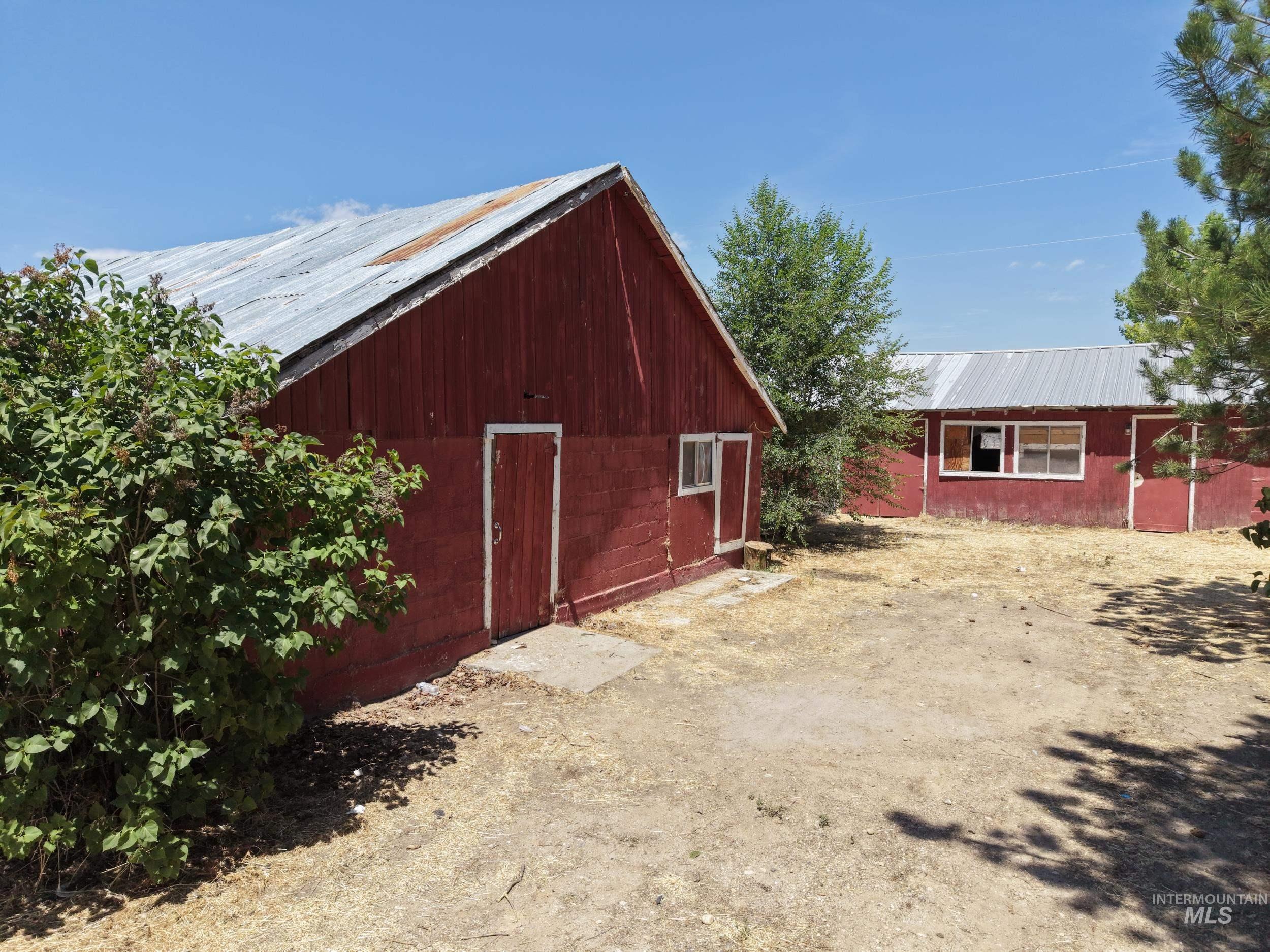 8453 South McDermott Road Kuna, ID 83634 - Photo 16 of 32