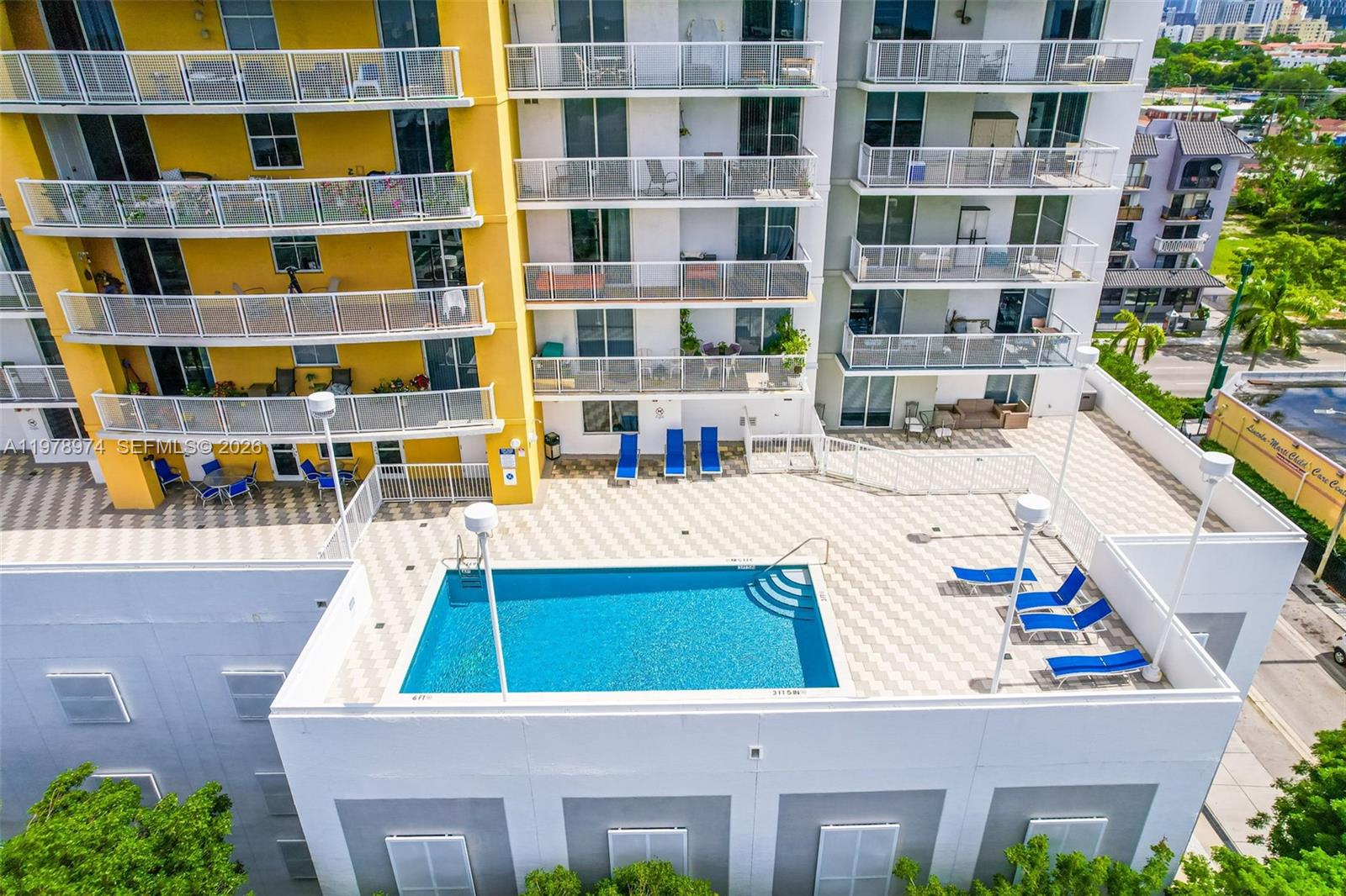 900 Southwest 8th Street, Unit 1603 Miami, FL 33130 - Photo 29 of 32 a view of building with outdoor space