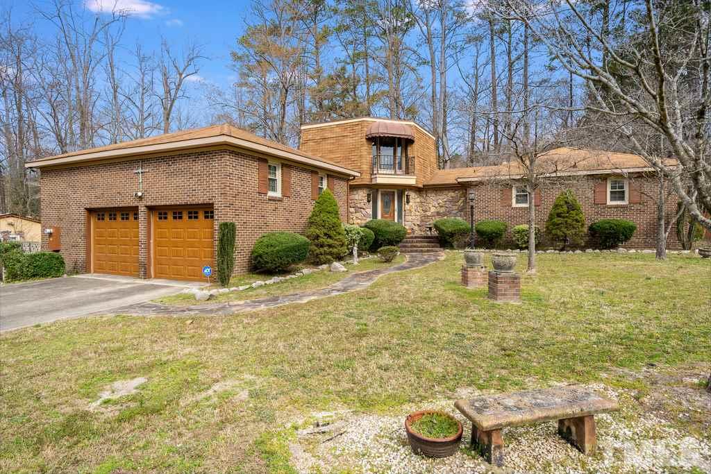 4901 Fallbrook Circle Raleigh, NC 27604 - Photo 2 of 30