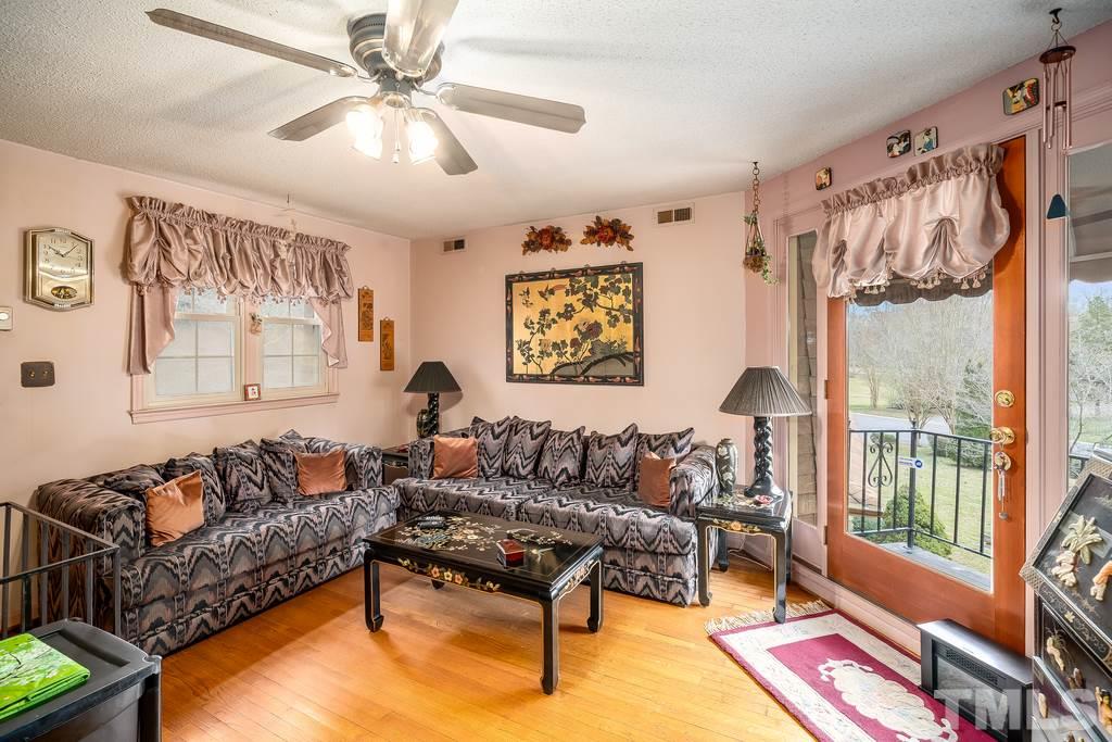 4901 Fallbrook Circle Raleigh, NC 27604 - Photo 12 of 30