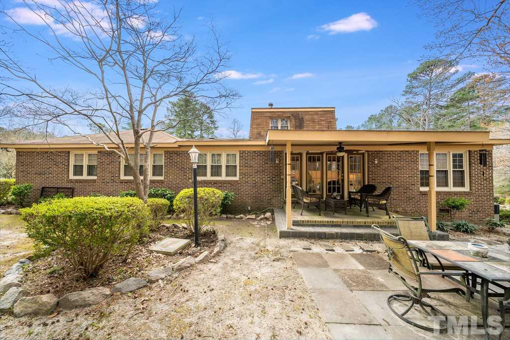 4901 Fallbrook Circle Raleigh, NC 27604 - Photo 24 of 30